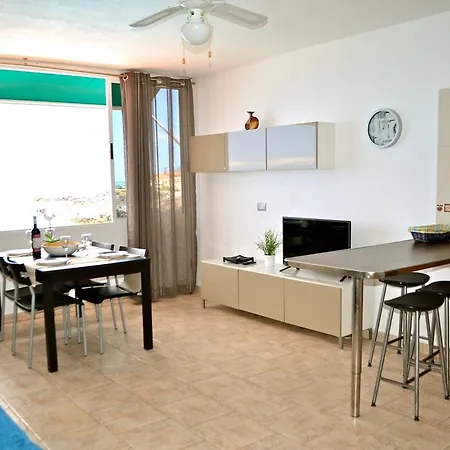 With Great Seaview Apartment Puerto de Santiago (Tenerife)